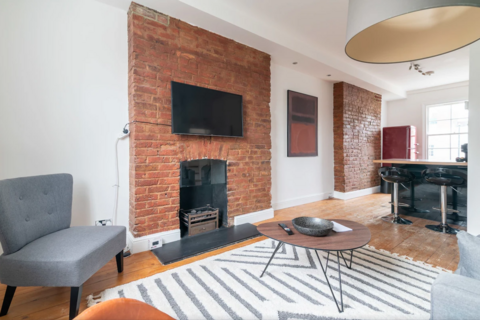 2 bedroom duplex to rent - Caledonian Road, London, N1