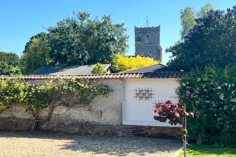 4 bedroom village house for sale, The Gardens, Upavon, Pewsey, Wiltshire, SN9