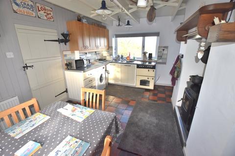 3 bedroom property with land for sale - Bangor Teifi, Llandysul SA44