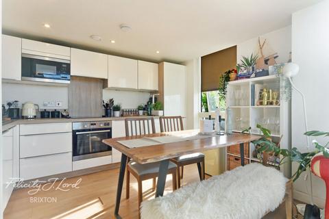 2 bedroom flat for sale, Milles Square, London, SW9