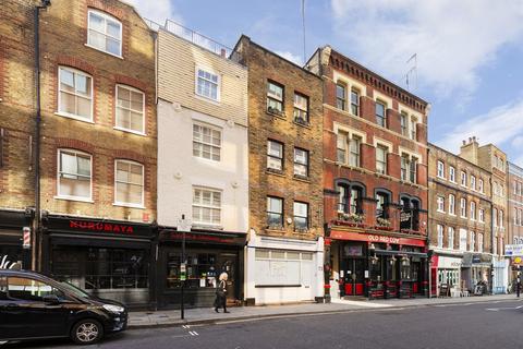 Retail property (high street) to rent, Farringdon, London EC1A
