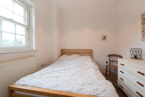 Flat 3, John Nicholas House West Cliff Road, Ramsgate, CT11 9HR