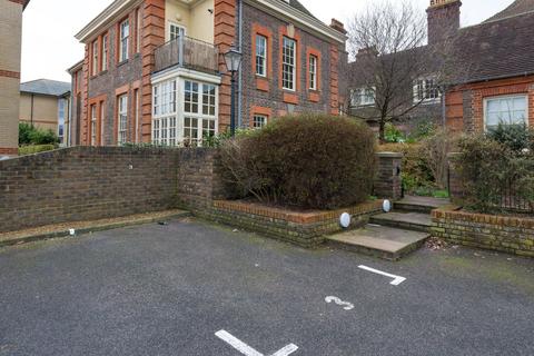 Flat 3, John Nicholas House West Cliff Road, Ramsgate, CT11 9HR