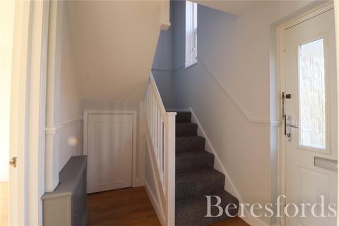 2 bedroom end of terrace house for sale, Shrubbery Close, Laindon, SS15