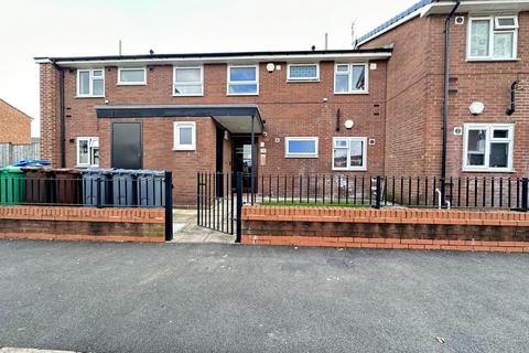 1 bedroom flat to rent - Abel Road,  Manchester, M13
