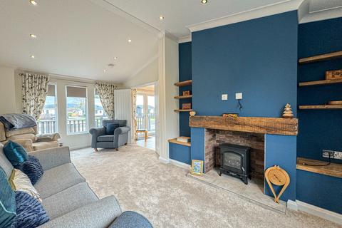 2 bedroom park home for sale, 15 Green Crize Park, Hereford, HR2