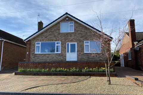 4 bedroom detached house for sale - Hilltop Road, Wingerworth, Chesterfield, Derbyshire, S42 6RX