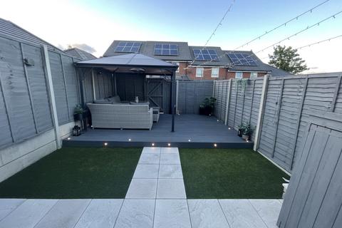24 Morris Drive, Belvedere, DA17 6FJ