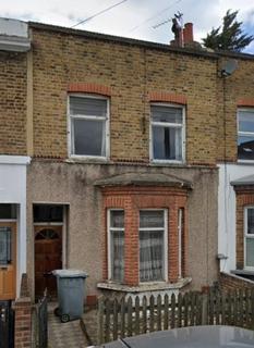 5 bedroom terraced house for sale, Albert Square, London E15