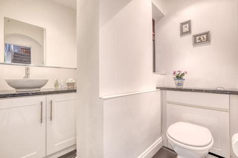 18 Brookfield Close, Hunt End, Redditch, B97 5LL