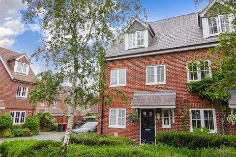 3 bedroom end of terrace house for sale, Toronto Road, Petworth, West Sussex
