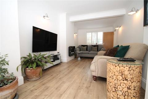 34 Chapel Way, Epsom, KT18 5TF