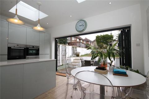 34 Chapel Way, Epsom, KT18 5TF
