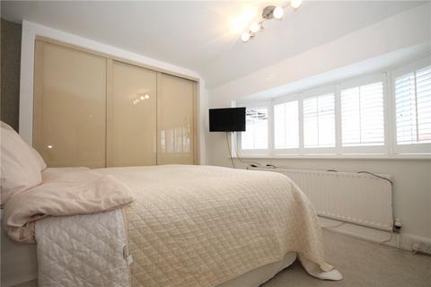 34 Chapel Way, Epsom, KT18 5TF