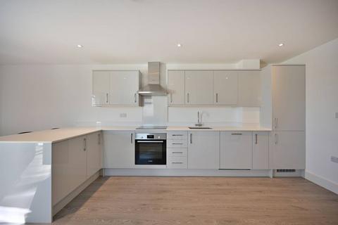 1 bedroom flat for sale, Madison Heights, London SW19