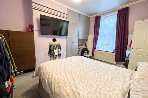 6 Berry Street, Greenfield, Oldham, OL3 7EF