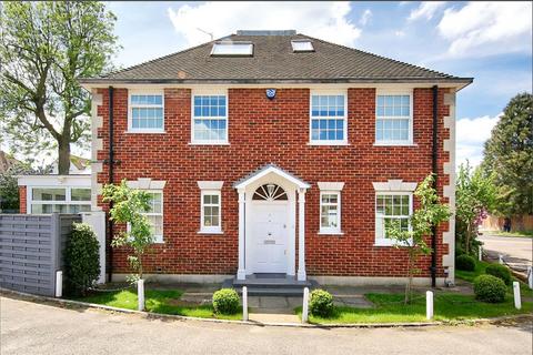 4 bedroom end of terrace house for sale, Old House Close, Wimbledon, London, SW19