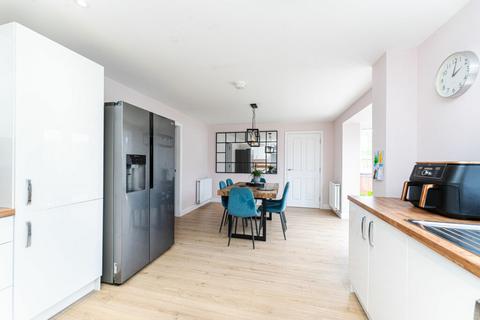 20 Auburn Locks, Wallyford, Musselburgh, EH21 8FE