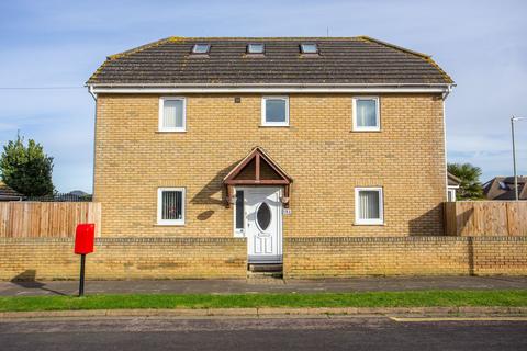 4 bedroom detached house for sale, Bournemouth Drive, Herne Bay, CT6