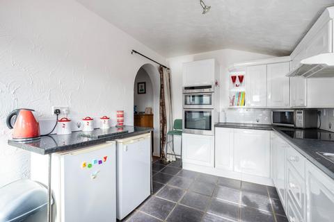 1b Blackheath Road, Lowestoft, NR33 7JD