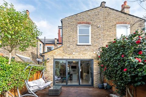 80 Muncaster Road, London, SW11 6NU