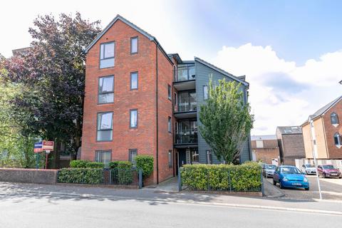 Cantelupe Road, East Grinstead RH19