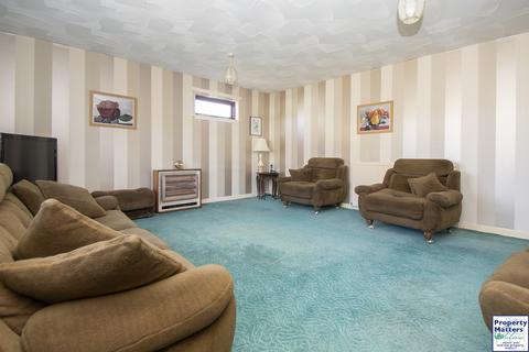 5 Ailsa View, Stewarton, Kilmarnock, KA3 5HF