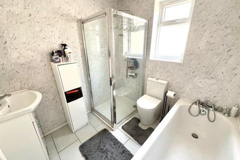 38 School Road, Dagenham, RM10 9QJ
