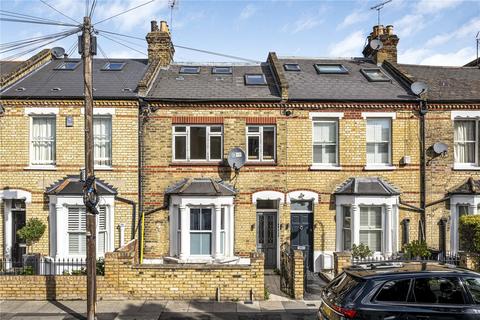 3 bedroom flat for sale, Hugon Road, London, SW6