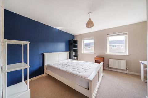 4 bedroom terraced house for sale - Burcher Gale Grove, London