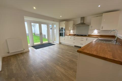 5 bedroom detached house to rent, Crebor Road, Tavistock PL19