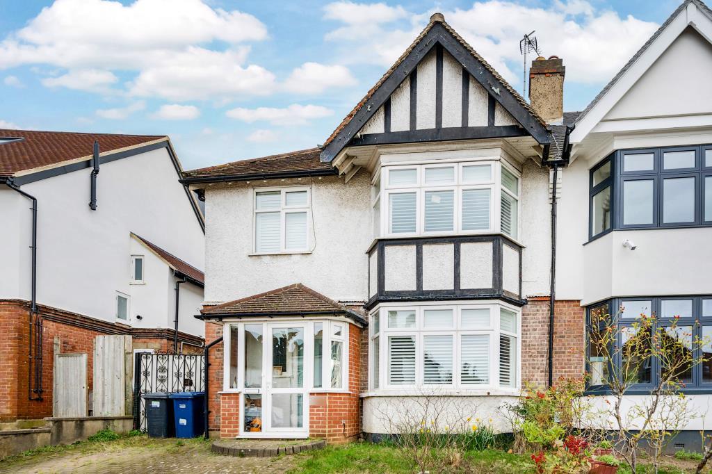 Courthouse Gardens, Finchley, N3 5 bed semidetached house for sale £1,100,000