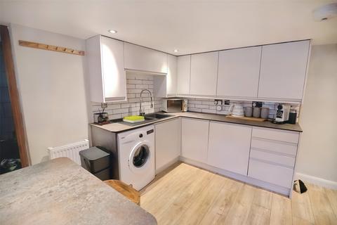 2 bedroom terraced house for sale, Rearsby Road, Thrussington, Leicester
