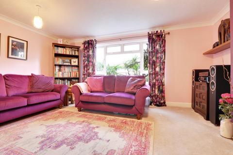 11 Wilmott Way, Winklebury, Basingstoke, RG23 8AP