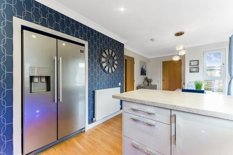 11 Canberra Crescent, Kirkcaldy, KY2 6GE