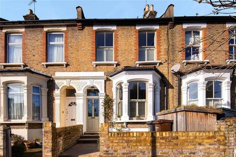 132 Durrington Road, London, E5 0HS