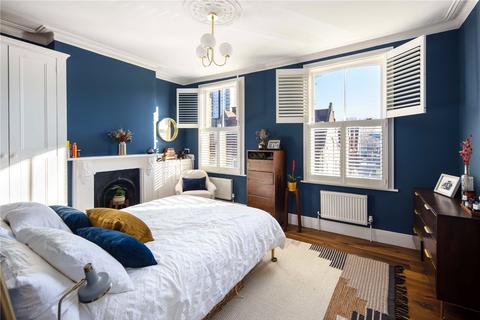 132 Durrington Road, London, E5 0HS