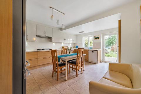 22 Vineyard Road, Hereford, HR1 1TT