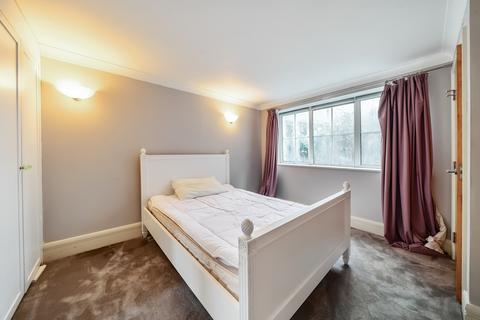 1 bedroom maisonette to rent, Grange Yard London SE1