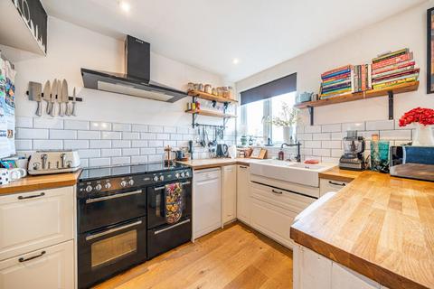 3 Ross Road, South Norwood, London, SE25 6SE