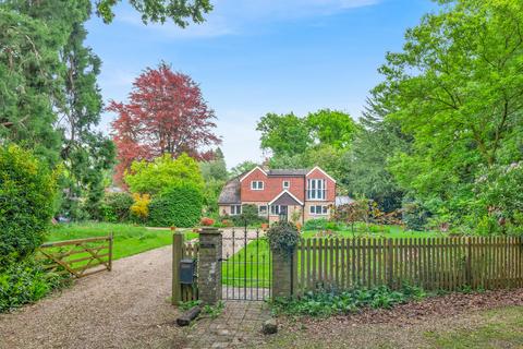 4 bedroom detached house for sale, Copthorne Common, Copthorne, West Sussex, RH10