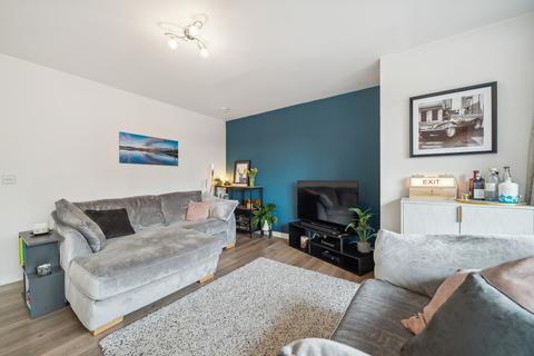 1/2, 3 Craig Terrace, Glasgow, G44 3AD