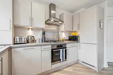 1/2, 3 Craig Terrace, Glasgow, G44 3AD