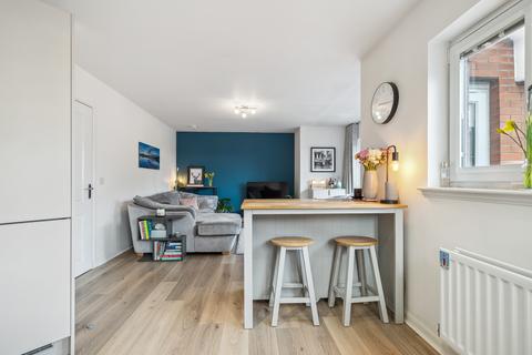 1/2, 3 Craig Terrace, Glasgow, G44 3AD