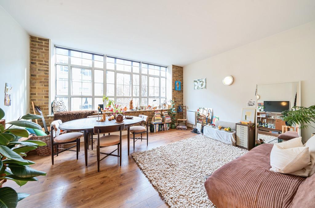Peckham Grove, Peckham, London 1 bed apartment for sale £325,000