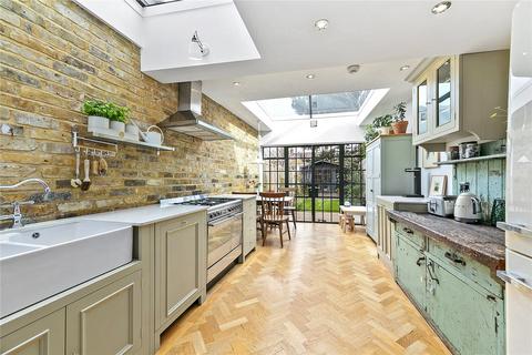 33 Sandycombe Road, Richmond, TW9 2EP