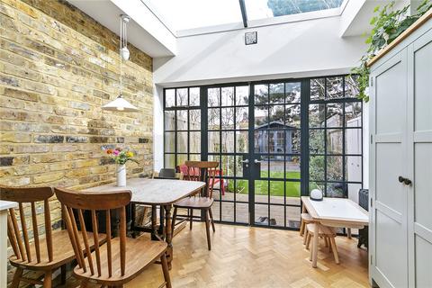 33 Sandycombe Road, Richmond, TW9 2EP