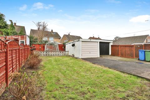 2 bedroom semi-detached bungalow for sale, Kelston Drive, Hessle, HU13 9HB