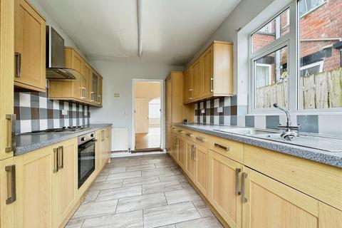 3 bedroom terraced house for sale, Salisbury Street, Hessle, HU13 0SE