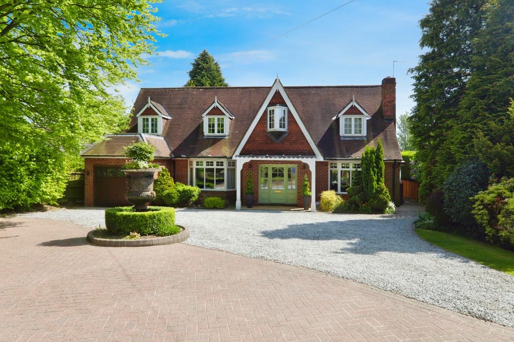 Kemp Road, Swanland, North Ferriby, HU14 3LZ 5 bed detached house for